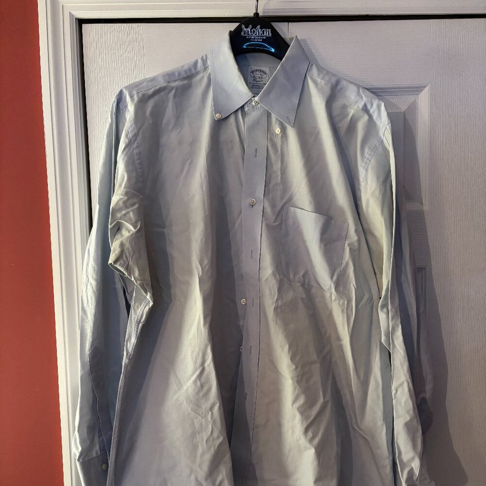 Brooks Brothers Long Sleeve Button Down
